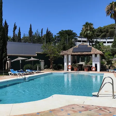 Apartment Pinos Aloha