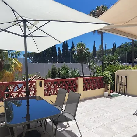 Apartment Pinos Aloha Marbella
